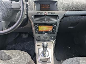 Opel Astra 1.6 picture 12