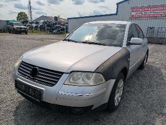 Uttjänta bilar auto Volkswagen Passat 1.9 2003/9