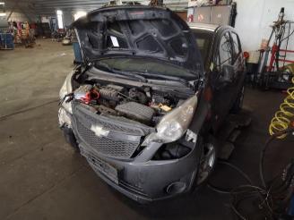 Chevrolet Spark Spark (M300), Hatchback, 2010 1.0 16V Bifuel picture 2