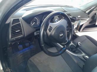 BMW 1-serie 1 serie (E87/87N), Hatchback 5-drs, 2003 / 2012 116i 1.6 16V picture 6