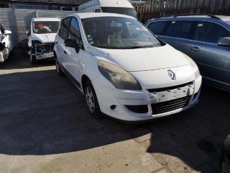 Purkuautot passenger cars Renault Scenic Scenic III (JZ), MPV, 2009 / 2016 1.5 dCi 110 2010