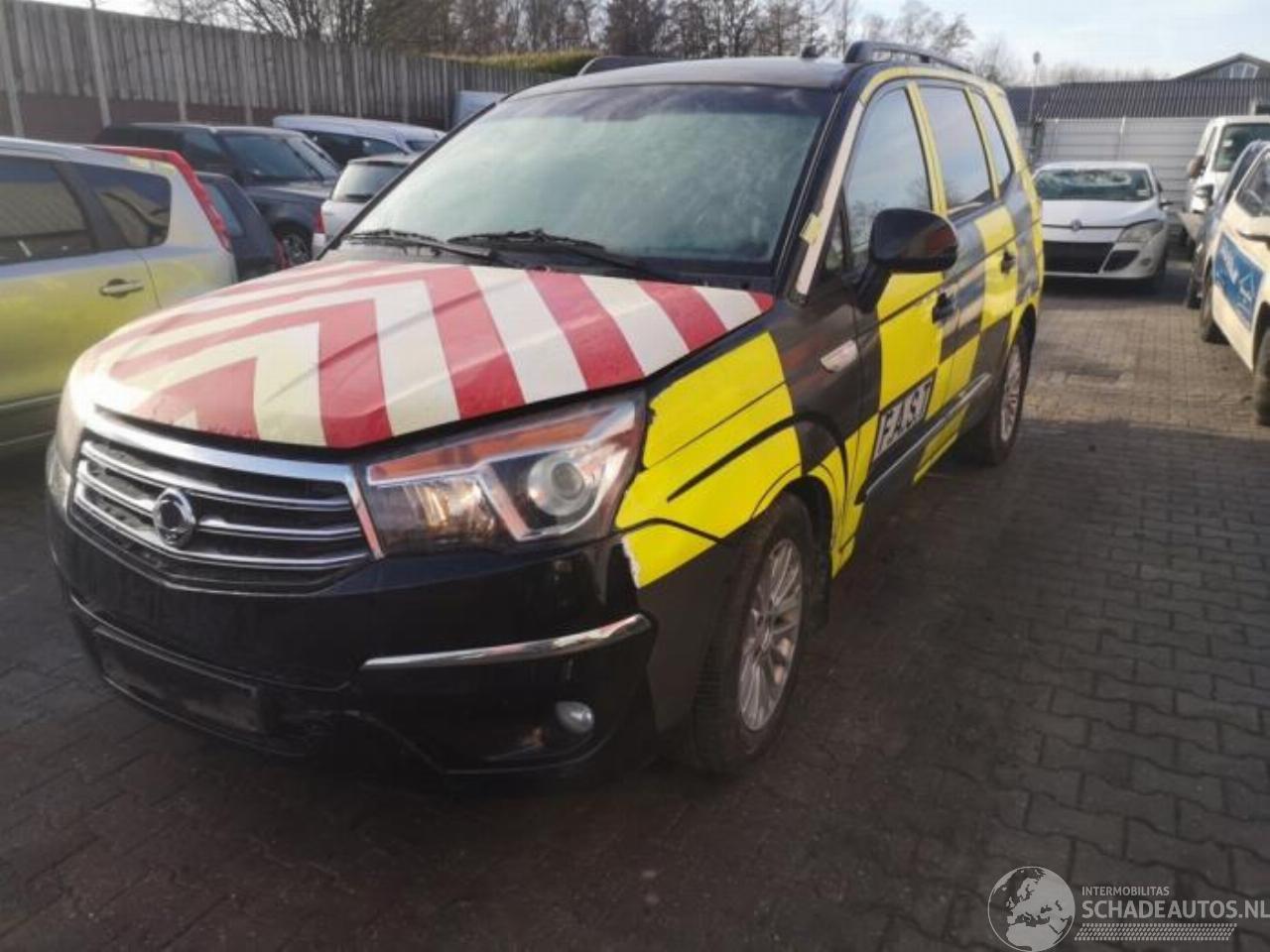 Ssang yong Rodius Rodius, MPV, 2005 2.0 e-200 Xdi 16V 4WD