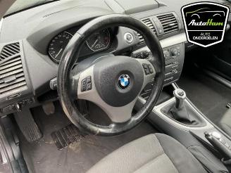 BMW 1-serie 1 serie (E87/87N), Hatchback 5-drs, 2003 / 2012 118d 16V picture 11