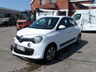 krockskadad bil auto Renault Twingo  2017/5