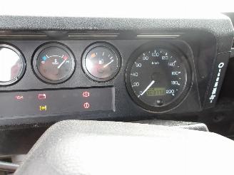 Land Rover Defender 110 picture 27