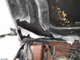 Land Rover Defender 110 picture 18