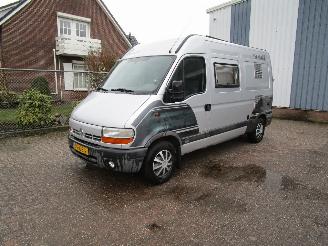 skadebil camper Renault  Master 2.5D 2000/8
