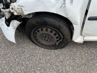 Peugeot 107 1.0 Access picture 7