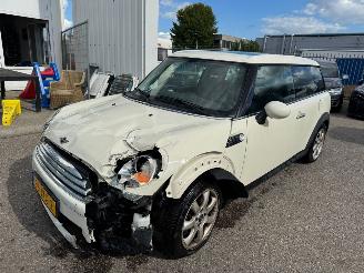 Mini Mini Clubman 1.6 Cooper Pepper picture 6