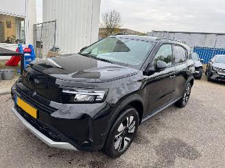 krockskadad bil auto Opel Frontera Electric GS 44 kWh bj 2025 2025/4