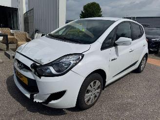 Voiture accidenté Hyundai Ix20 1.4 i-Motion 2010/11