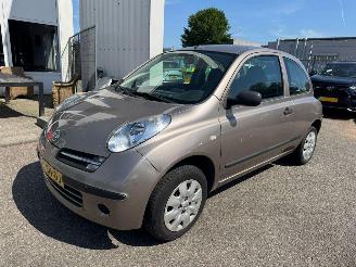 Voiture accidenté Nissan Micra 1.2 AUTOMAAT Visia 2006/1