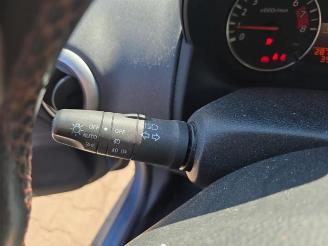 Nissan Note Note (E11), MPV, 2006 / 2013 1.6 16V picture 14