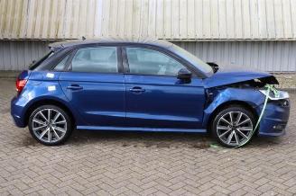 Audi A1 A1 Sportback (8XA/8XF), Hatchback 5-drs, 2011 / 2018 1.0 TFSI Ultra 12V picture 1