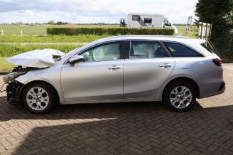 Kia Cee d Ceed Sportswagon (CDF), Combi 5-drs, 2018 1.0i T-GDi 12V picture 6
