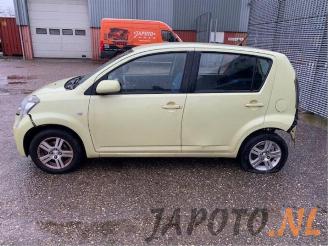 Daihatsu Sirion Sirion 2 (M3), Hatchback, 2005 1.3 16V DVVT picture 2