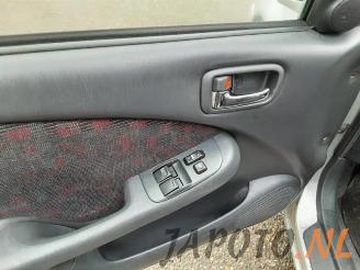 Toyota Corolla Corolla (EB/WZ/CD), Hatchback, 2000 / 2002 1.6 16V VVT-i picture 9