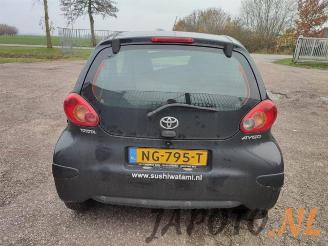 Toyota Aygo Aygo (B10), Hatchback, 2005 / 2014 1.0 12V VVT-i picture 4