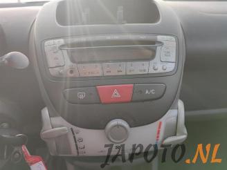 Toyota Aygo Aygo (B10), Hatchback, 2005 / 2014 1.0 12V VVT-i picture 11
