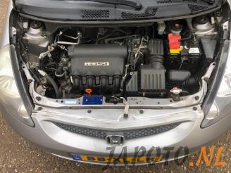 Honda Jazz Jazz (GD/GE2/GE3), Hatchback, 2002 / 2008 1.4 i-Dsi picture 15