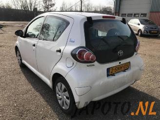 Toyota Aygo Aygo (B10), Hatchback, 2005 / 2014 1.0 12V VVT-i picture 3