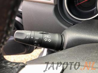 Nissan Tiida Tiida (C11X), Hatchback, 2007 / 2011 1.6 16V picture 20