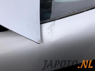 Toyota Yaris Yaris III (P13), Hatchback, 2010 / 2020 1.5 16V Hybrid picture 16