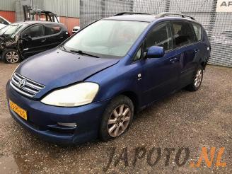 Toyota Avensis-verso Avensis Verso (M20), MPV, 2001 / 2005 2.0 16V VVT-i D-4 picture 1