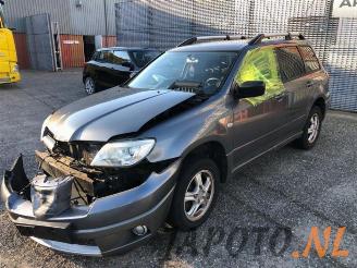 krockskadad bil motor Mitsubishi Outlander Outlander (CU), SUV, 2001 / 2007 2.0 16V 4x2 2007/5