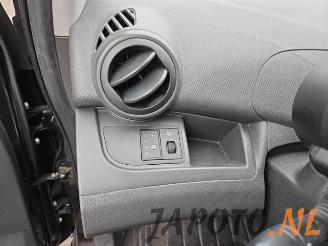 Chevrolet Spark Spark (M300), Hatchback, 2010 1.0 16V Bifuel picture 13