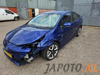 Vrakbiler auto Toyota Prius Prius (ZVW5), Hatchback, 2015 / 2022 1.8 16V Hybrid 2016/4