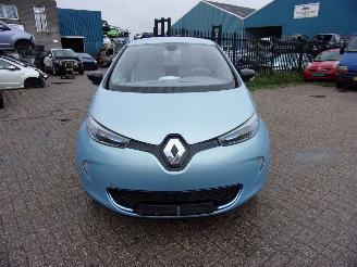 demontáž osobní automobily Renault Zoé 60kW (5AM B4) [65kW] 2013/1