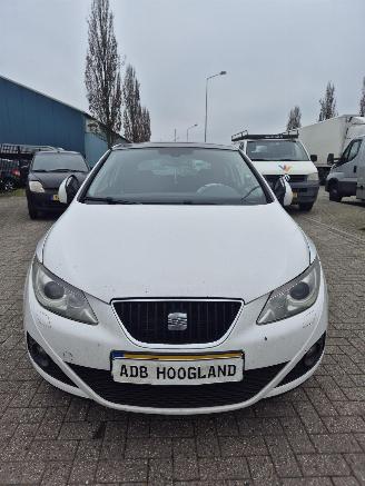 Démontage voiture Seat Ibiza IV SC (6J1) Hatchback 3-drs 1.2 TSI (CBZB) [77kW] 5-BAK 2011/1