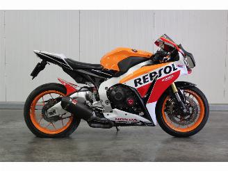 Honda CBR 1000 R ABS picture 3