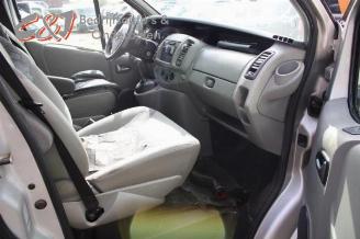 Opel Vivaro Vivaro, Van, 2000 / 2014 2.5 CDTI 16V picture 13