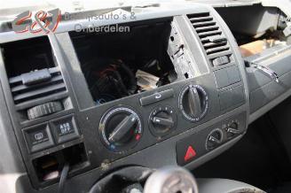 Volkswagen Transporter Transporter/Caravelle T5, Bus, 2003 / 2015 1.9 TDi picture 15