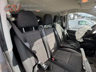 Mercedes Vito Vito Tourer (447.7), Bus, 2014 2.2 116 CDI 16V picture 15