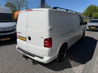 Volkswagen Transporter  picture 15