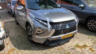 skadebil auto Mitsubishi Eclipse Cross 2.4 PHEV INSTYLE 2021/5