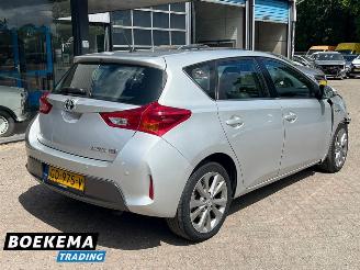 Toyota Auris 1.8 Hybrid Executive Navigatie Climate Cruise PDC picture 2
