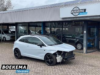 skadebil auto Seat Ibiza SC 1.8 TSI 192PK Cupra Open-Dak Stoelverwarming Navigatie Half-leder 2017/1