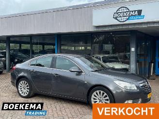 krockskadad bil auto Opel Insignia 1.8 Executive Leer Navi Memory Cruise PDC Stoelverw. 2009/3