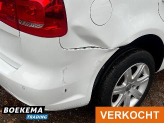 Volkswagen Touran 1.6 TDI Grijs kenteken Climate Cruise Trekh. PDC picture 7