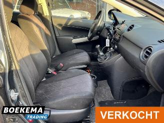 Mazda 2 1.3 BIFUEL Cool 5-Drs Trekhaak picture 24