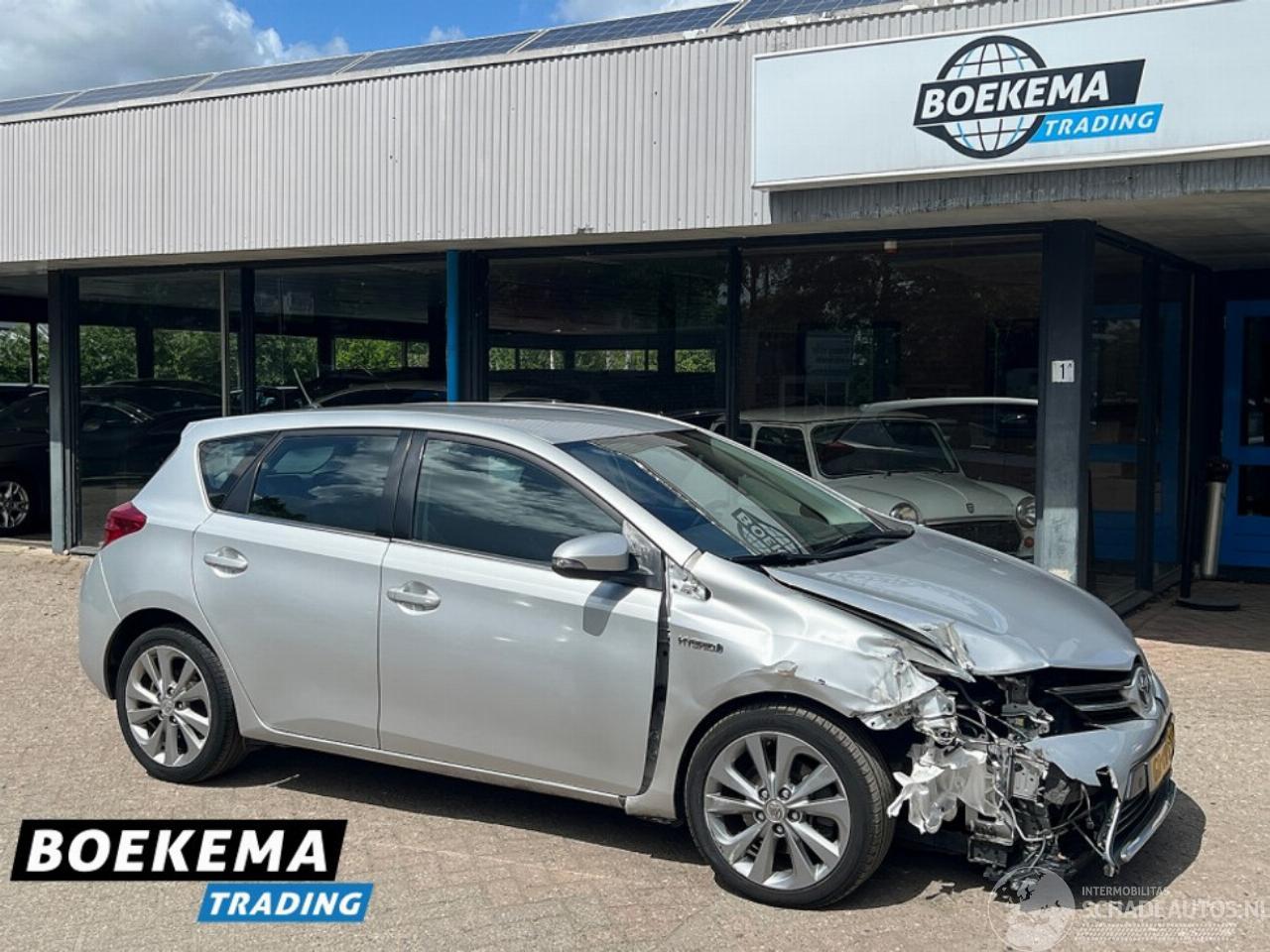 Toyota Auris 1.8 Hybrid Executive Navigatie Climate Cruise PDC