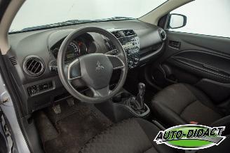 Mitsubishi Space-star 1.0 Cool+ 97.821 km Airco picture 19