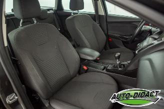 Ford Focus 1.5 Clima Navi Titanium Edition picture 21