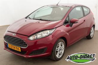 skadebil auto Ford Fiesta 1.0 Style Clima Navi 2015/3