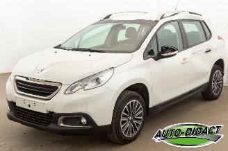 krockskadad bil auto Peugeot 2008 1.2 Airco Navi 96.849 km 2014/3