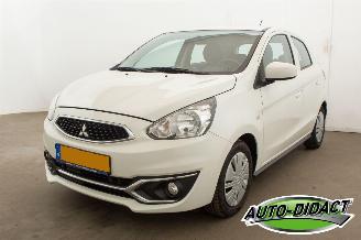 skadebil auto Mitsubishi Space-star 1.0 Cool+ 82.776 km Airco 2019/3